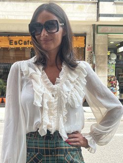 BLUSA MANGA LARGA VOLANTES