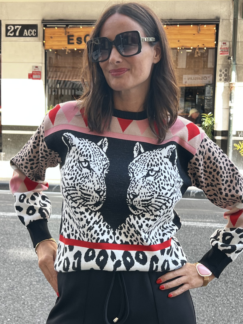 SUETER ESTAMPADO CARA DE TIGRE