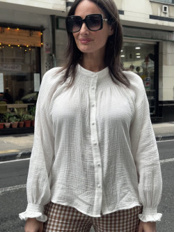 BLUSA BLANCA DETALLE FRUNCIDOS