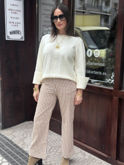 PANTALÓN CUADRO VICHY CORTE RECTO LIGERAMENTE ACAMPANADO