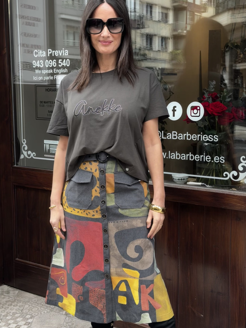 FALDA ESTAMPADA MIDI CORTE RECTO