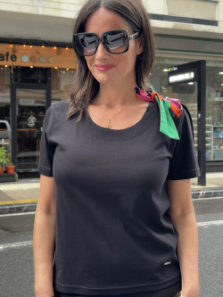 CAMISETA LAZADA HOMBRO