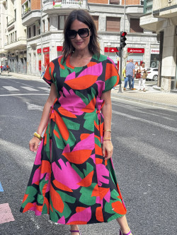 VESTIDO MIDI ESTAMPADO CORTE EVASÉ