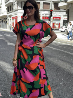 VESTIDO MIDI ESTAMPADO CORTE EVASÉ
