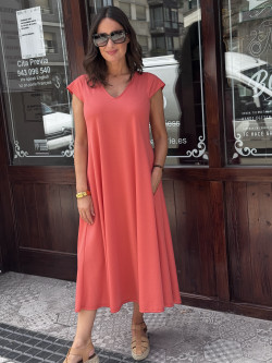 VESTIDO MIDI FLUIDO